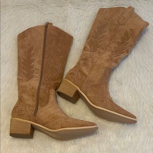 Shibever Tan Western Boots